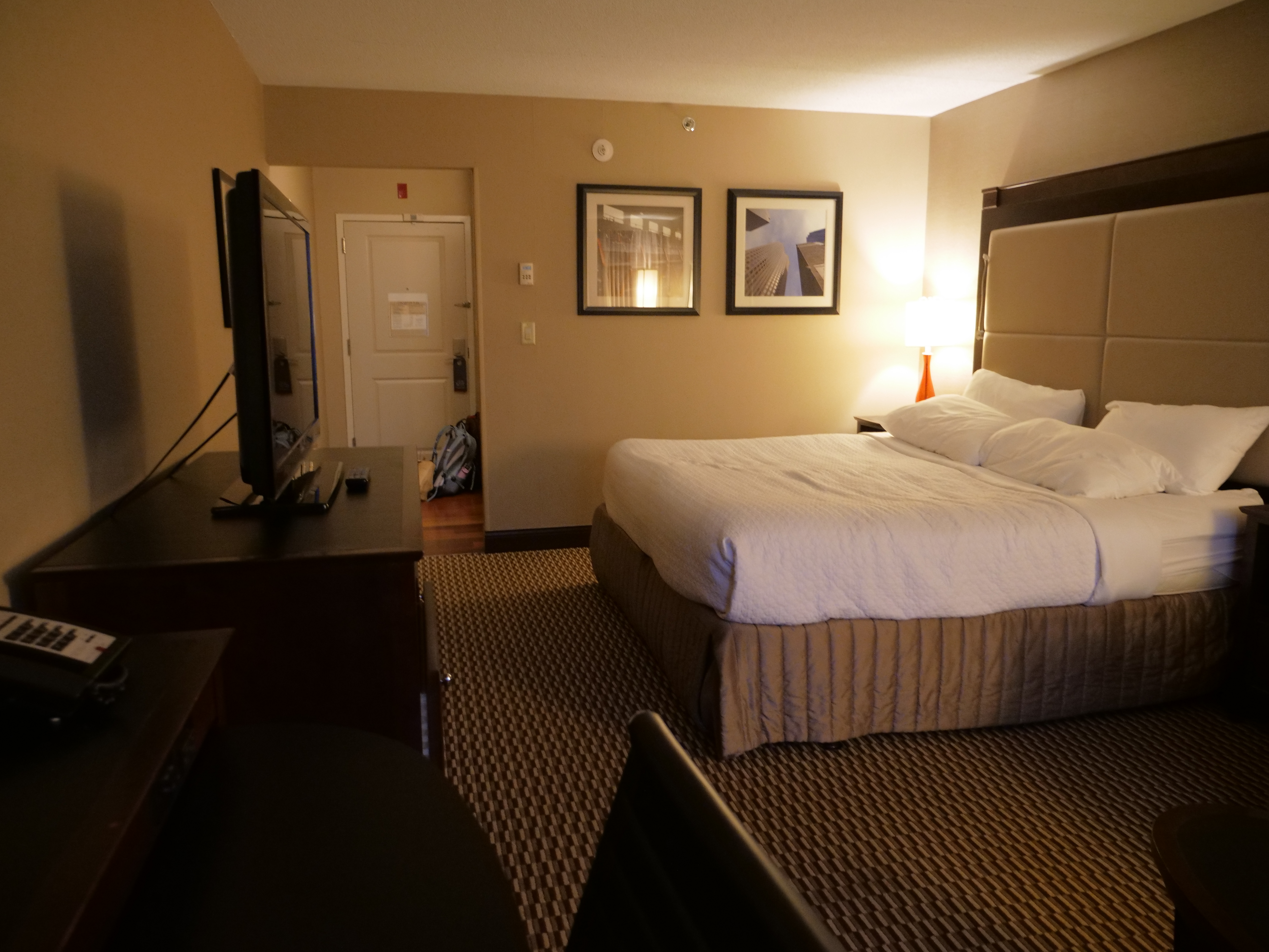 Crowne Plaza Hotel Review | Woburn, MA