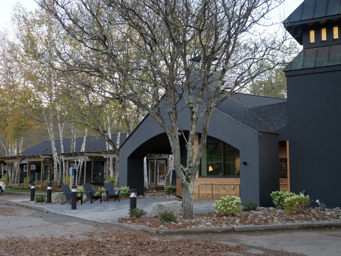 Talta Lodge Review | Stowe, VT